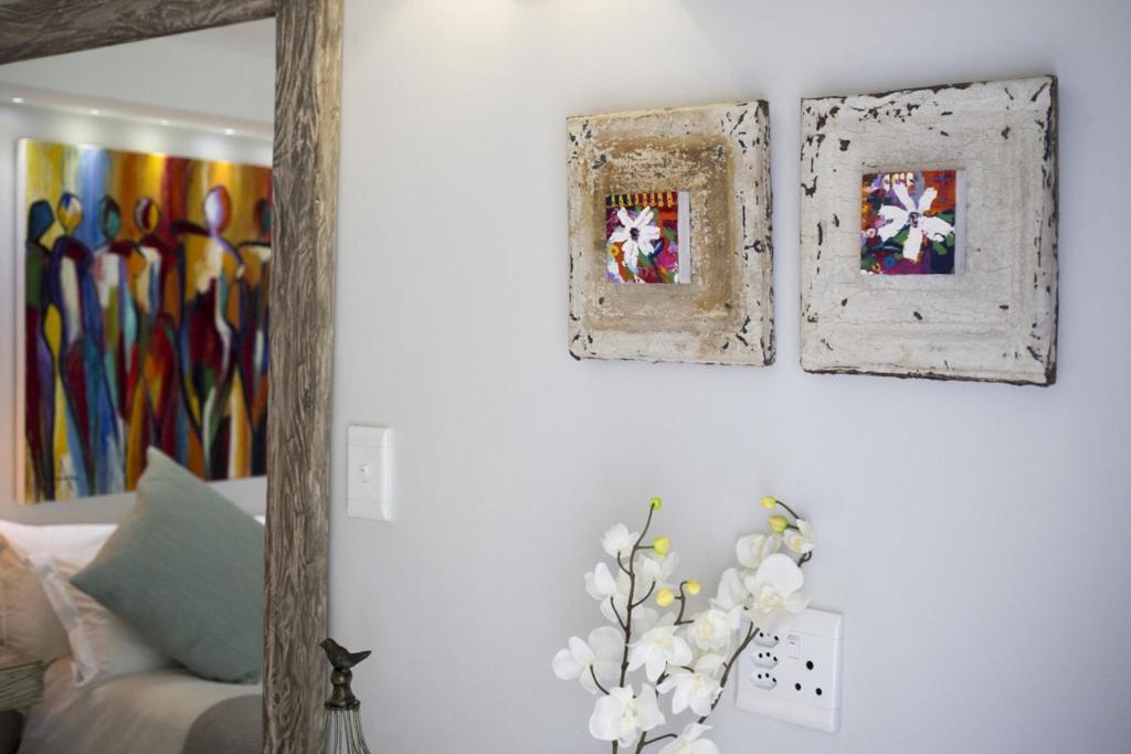 Luxury Upmarket Guesthouse 20 On 4Th Rustenburg Exteriér fotografie