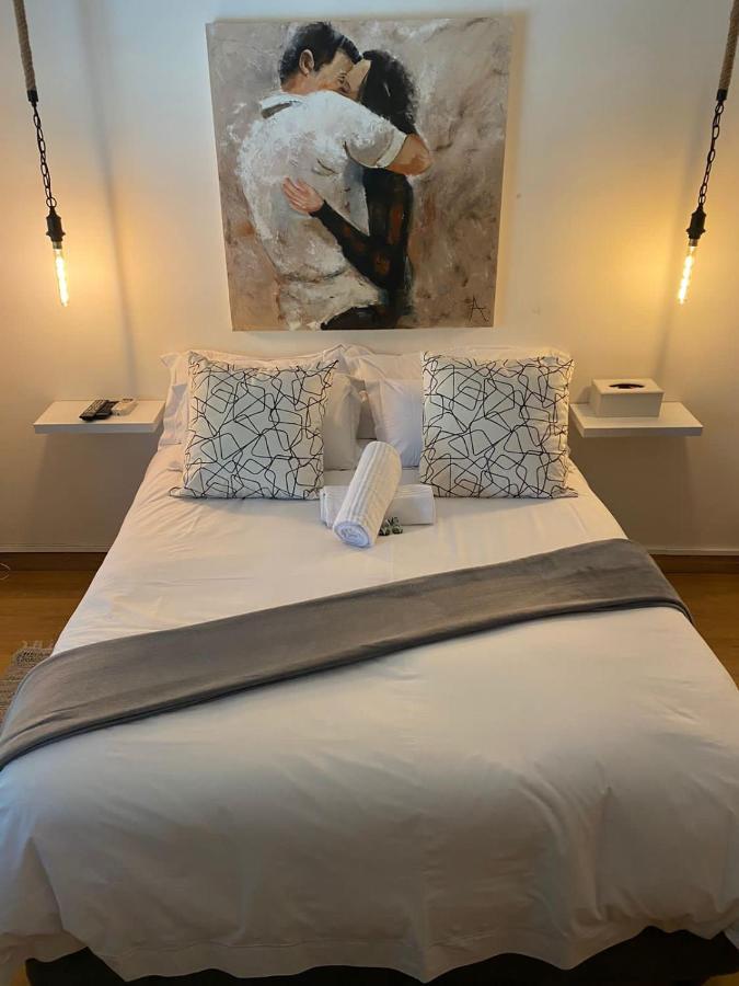 Luxury Upmarket Guesthouse 20 On 4Th Rustenburg Exteriér fotografie