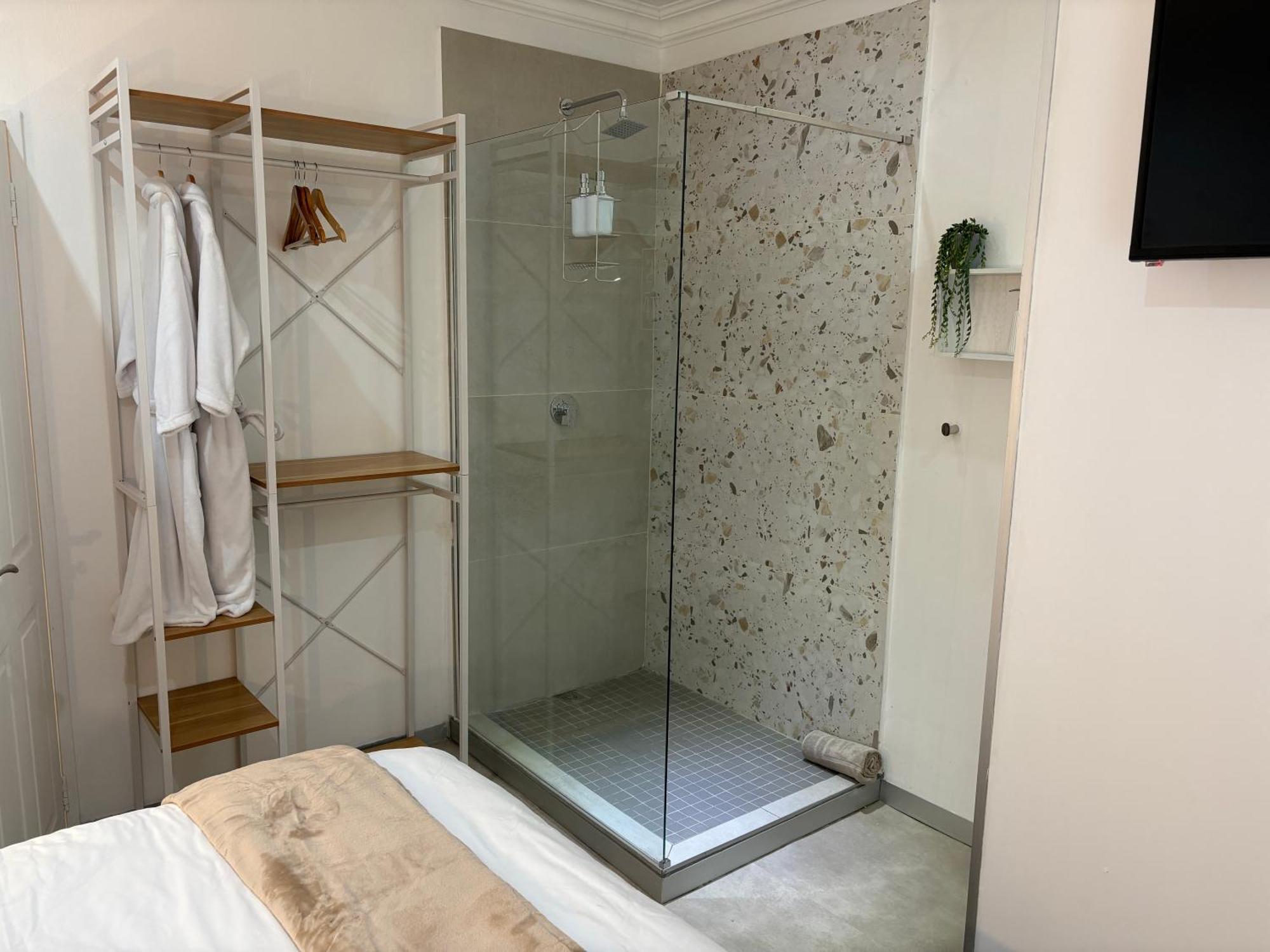 Luxury Upmarket Guesthouse 20 On 4Th Rustenburg Exteriér fotografie